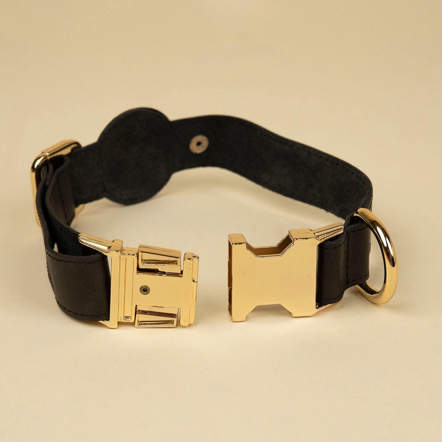 AirTag Leather Collar